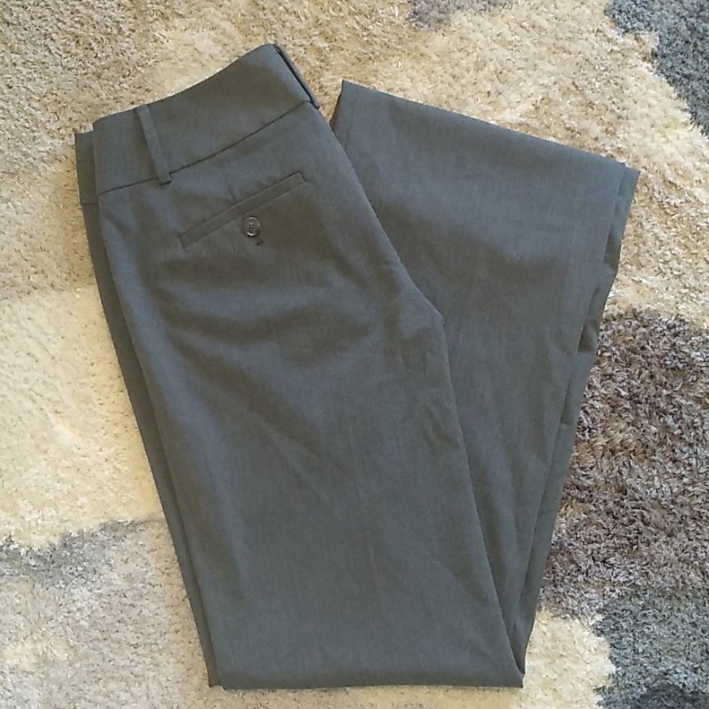 Like New Ann Taylor Marisa Trouser Pants 2T